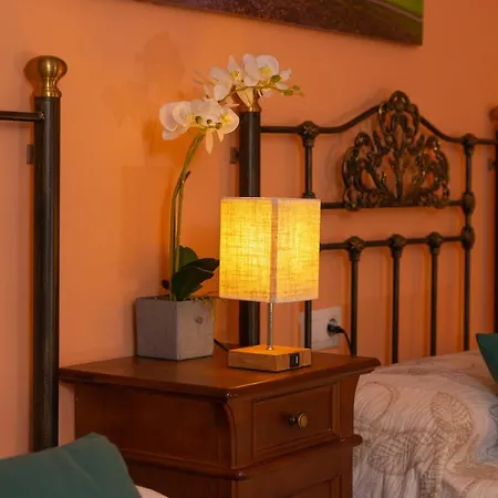 La Casa De La Abuela Mari Trescasas