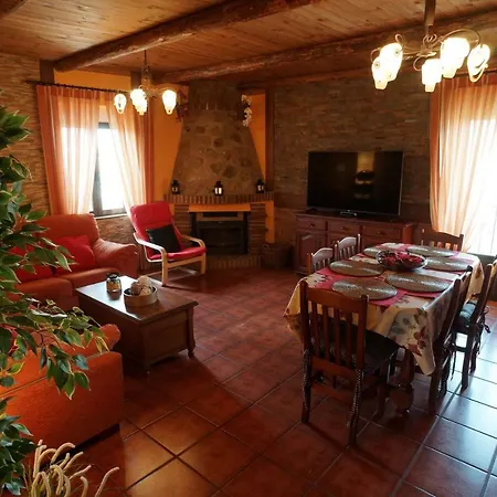 La Casa De La Abuela Mari Trescasas