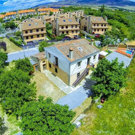 Casa vacanze La Casa De La Abuela Mari Trescasas