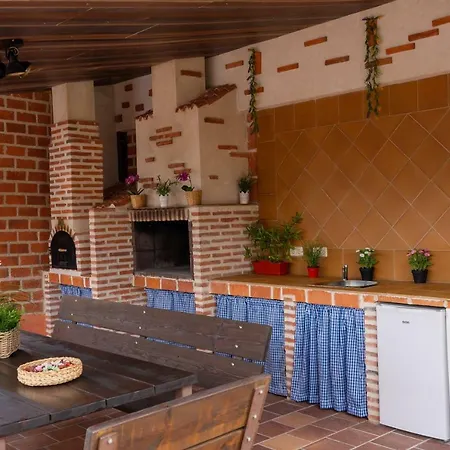 La Casa De La Abuela Mari Trescasas