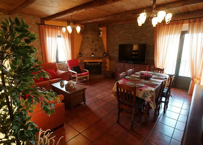 La Casa De La Abuela Mari Trescasas