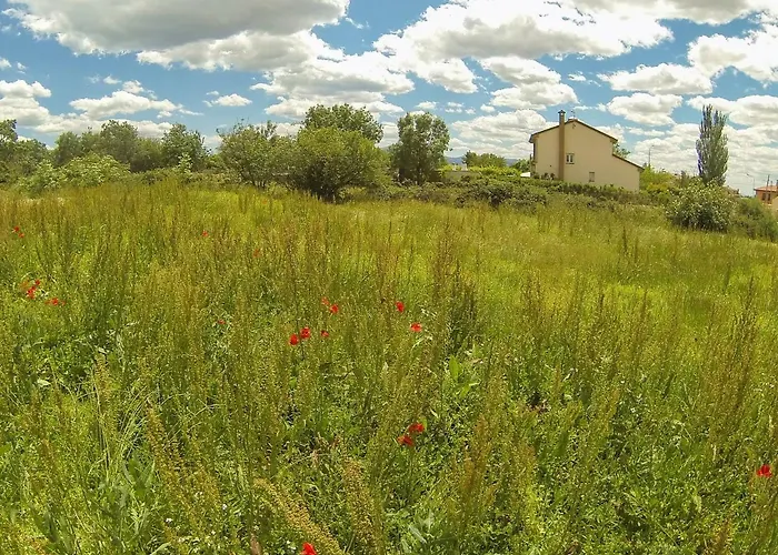 La Casa De La Abuela Mari Trescasas